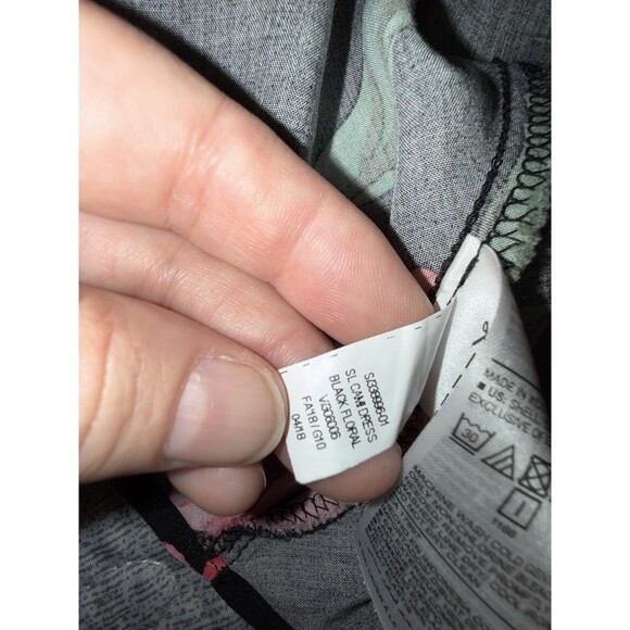 Old Navy Dress Womens Sz S Black Floral Fit & Flare Floral Stretch Adj Straps - Picture 7 of 7